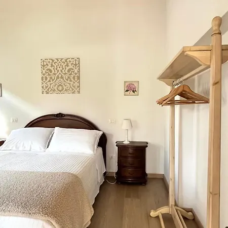 ホームステイ Acero Rosso *