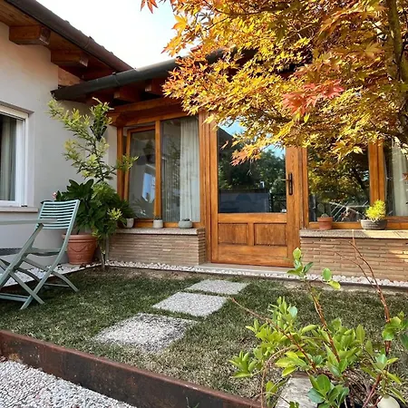 Acero Rosso Homestay